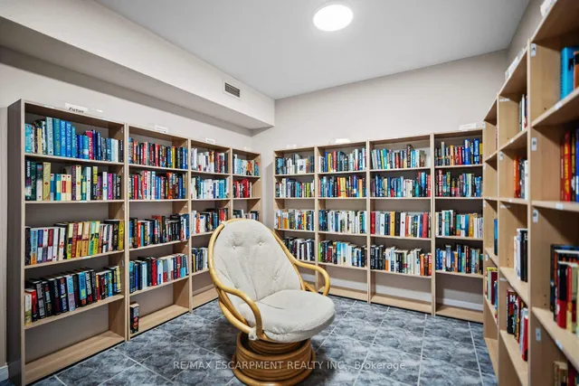 Additional image 32 of 216 A Plains Rd Unit E101