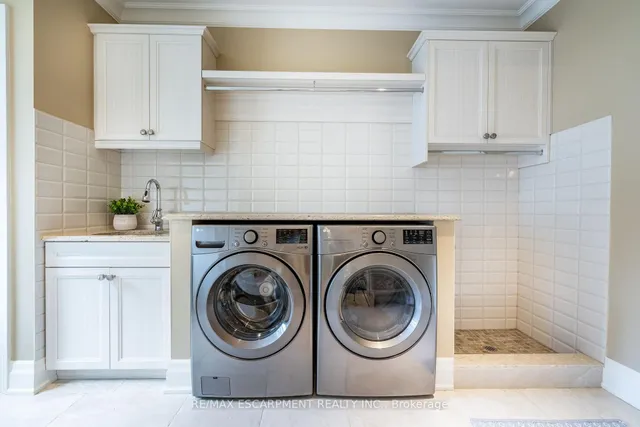 Additional image 18 of 50 Lloyminn Ave