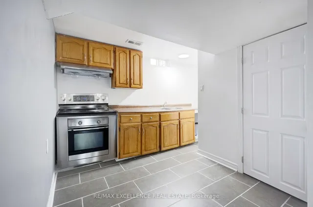 Additional image 35 of 43 Sunnyview Rd