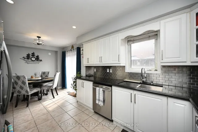 Additional image 12 of 34 Saintsbury Cres