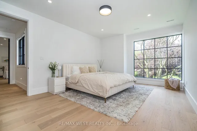 Additional image 30 of 29 Bromley Cres