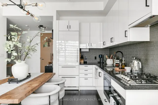 Additional image 15 of 39 Queens Quay Unit 835