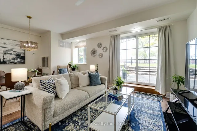 Additional image 7 of 262 Dundas St Unit 105