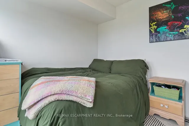 Additional image 12 of 35 Bastion St Unit 1817