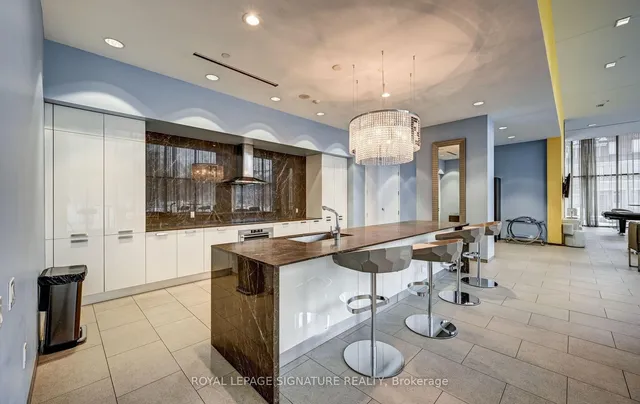 Additional image 28 of 105 The Queensway Unit 1813