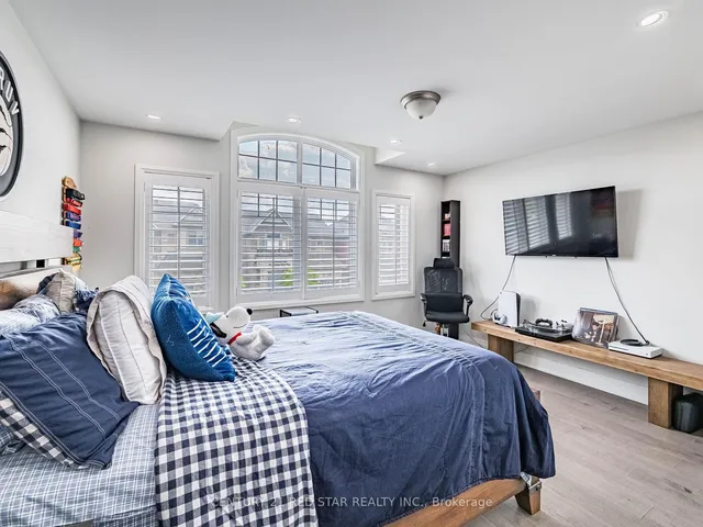 Additional image 25 of 22 Rolling Rock Way