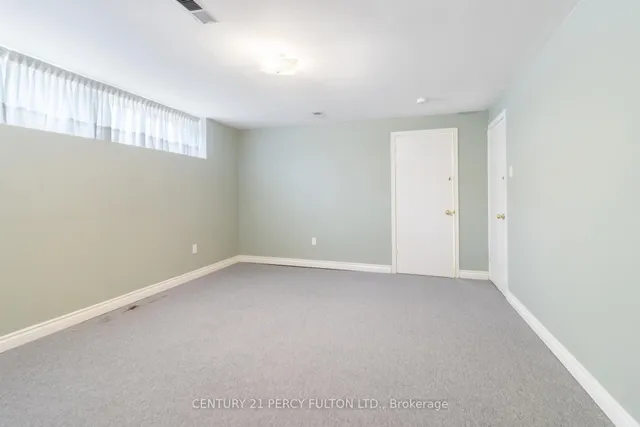 Additional image 32 of 55 Rochman Blvd