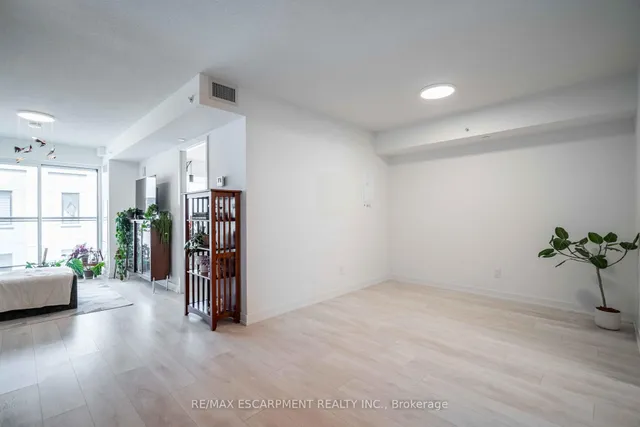 Additional image 12 of 1117 Cooke Blvd Unit A310