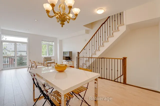 Additional image 6 of 2360 Treversh Common