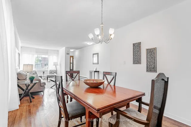 Additional image 10 of 144 Aldwych Ave