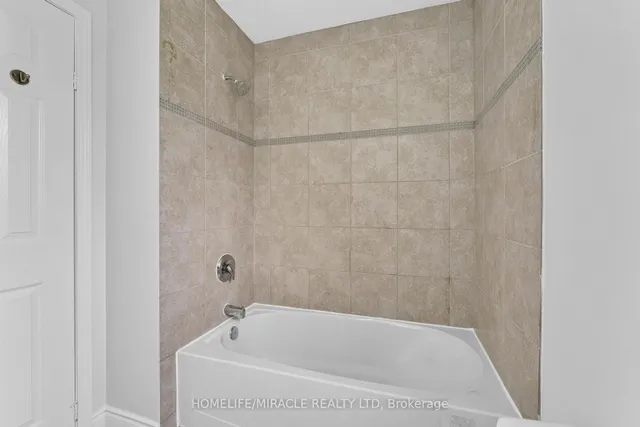 Additional image 23 of 120 Jansen Ave