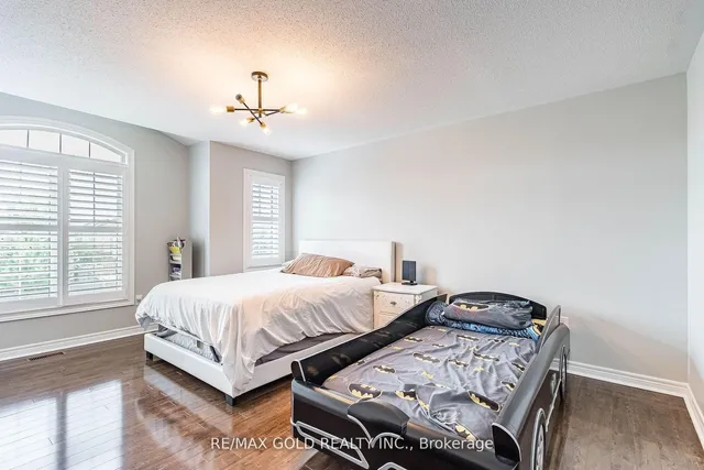 Additional image 23 of 251 Father Tobin Rd