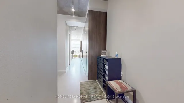 Additional image 34 of 23 Brant St Unit 712