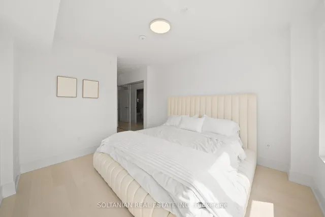 Additional image 26 of 10 Inn On the Park Dr Unit 304