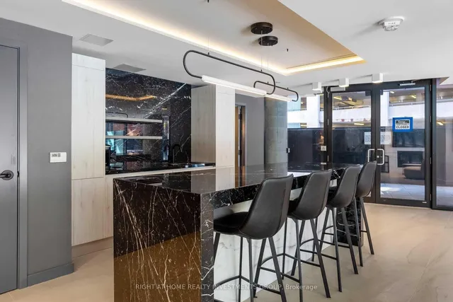 Additional image 20 of 2A Church St Unit 1010