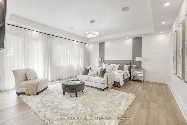 Additional image 16 of 125 Regina Ave