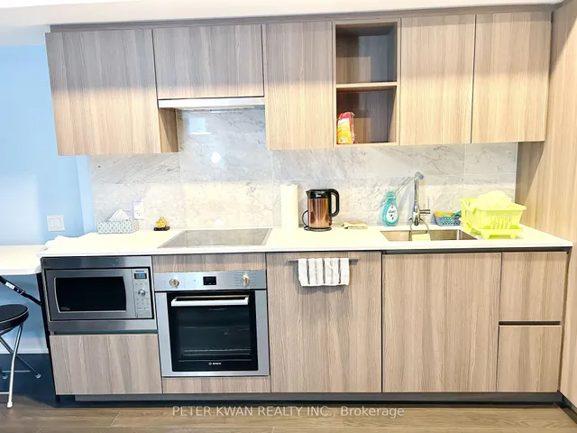 Additional image 5 of 19 Bathurst St Unit 1007