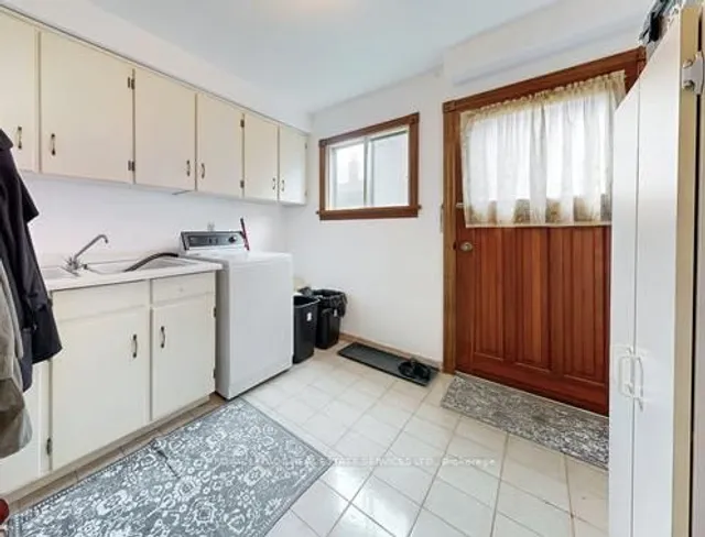 Additional image 20 of 2946 Weston Rd