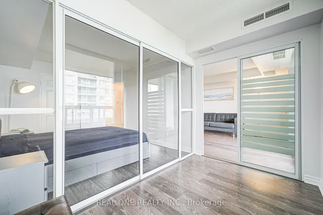 Additional image 22 of 35 Empress Ave Unit 901