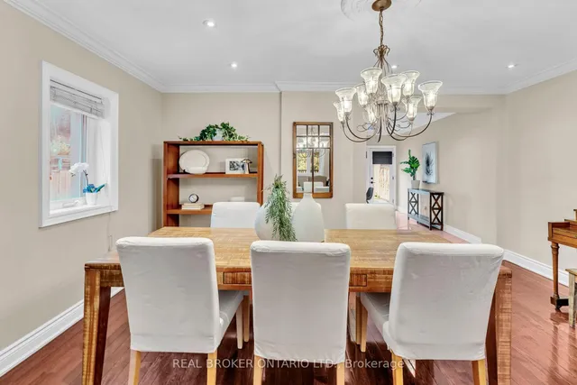 Additional image 8 of 20 Dunraven Dr