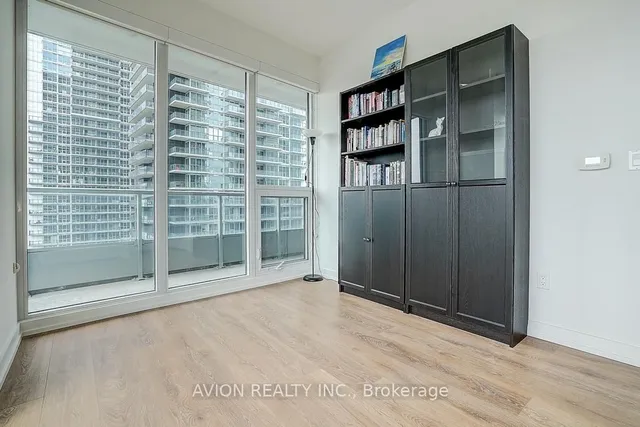 Additional image 31 of 115 Mcmahon Dr Unit 1511