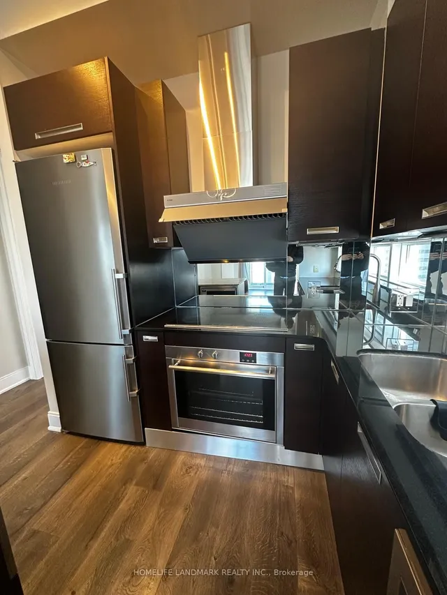 Additional image 2 of 21 Balmuto St Unit 2801