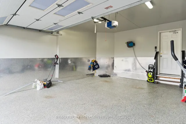 Additional image 42 of 15 Brownbush Way