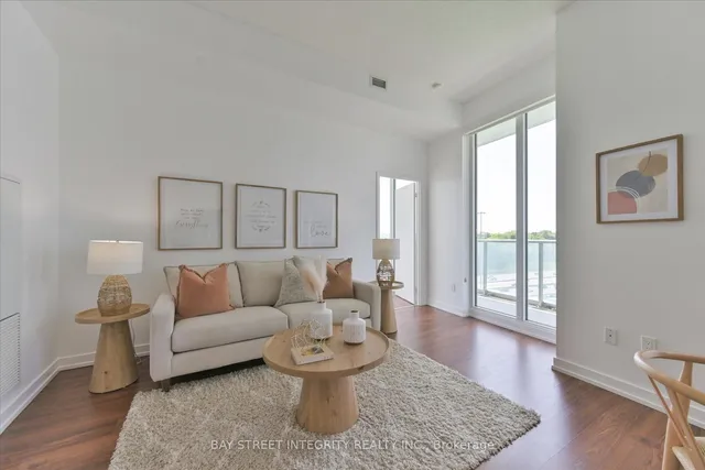 Additional image 4 of 117 Mcmahon Dr Unit 903