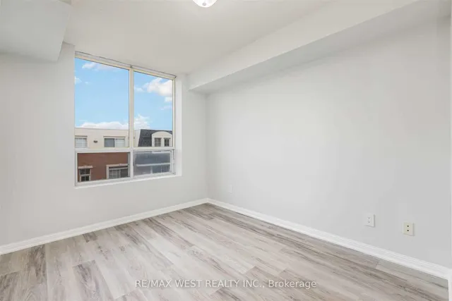 Additional image 7 of 1000 King St Unit 420