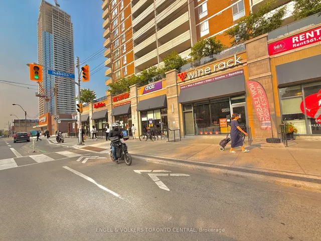 Additional image 47 of 225 Wellesley St Unit 208