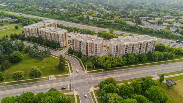 Additional image 4 of 2085 Amherst Heights Dr Unit 401