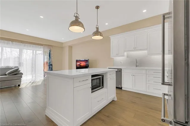 Additional image 6 of 114 Springvalley Cres