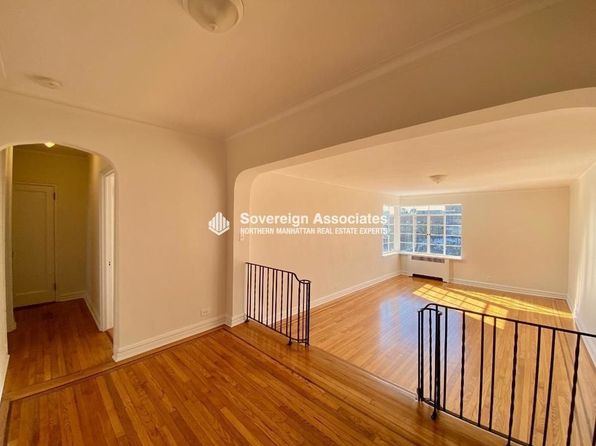 135 W 225th St APT 2M, Bronx, NY 10463
