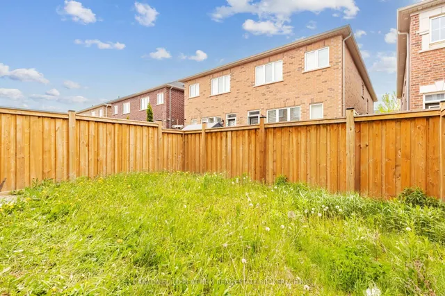 Additional image 50 of 75 Baffin Cres