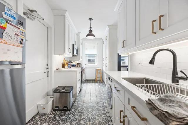 Additional image 32 of 49 & 51 Wineva Ave