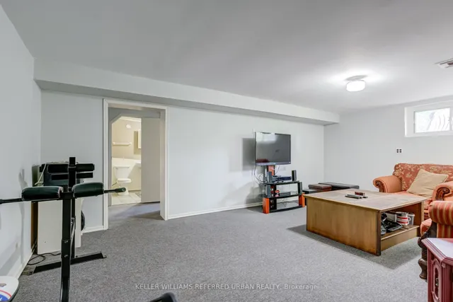 Additional image 35 of 3991 Bloor St
