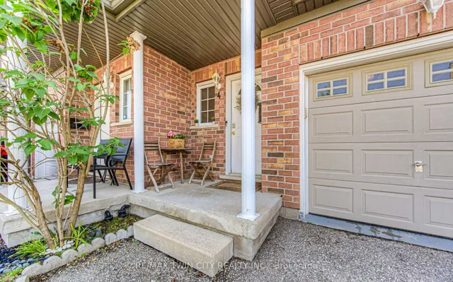 Additional image 2 of 972 Strasburg Rd Unit 4