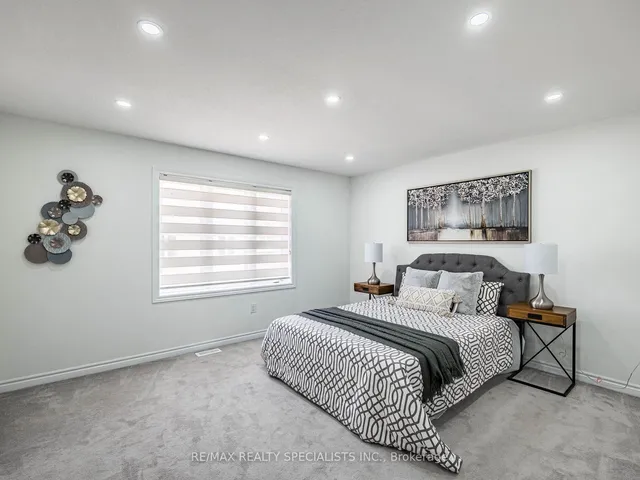 Additional image 20 of 479 Brisdale Dr