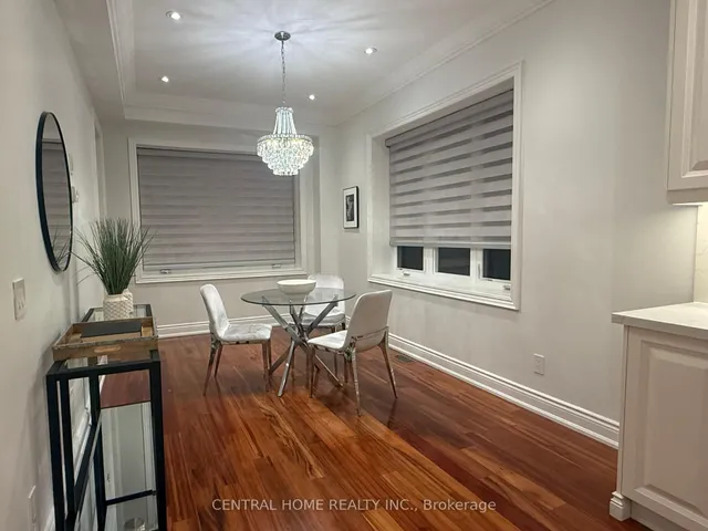 Additional image 7 of 298. Poyntz Ave