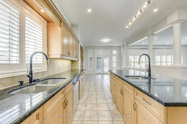 Additional image 6 of 8 Hackamore Crt