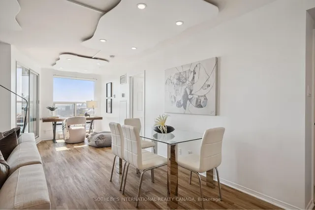 Additional image 13 of 99 Harbour Sq Unit 3212