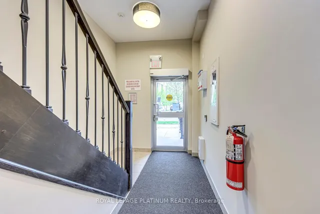 Additional image 3 of 2339 Sawgrass Dr Unit 309