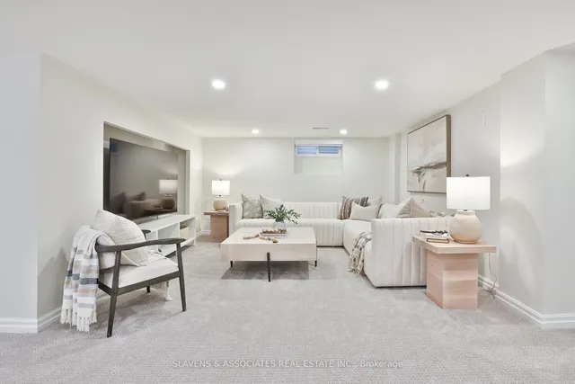 Additional image 37 of 317 Richview Ave