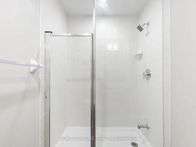 Additional image 17 of 2756 Old Leslie St Unit 811