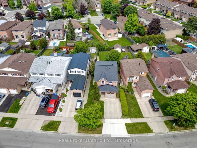 Additional image 41 of 353 Macintosh Dr