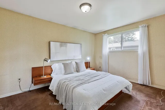 Additional image 22 of 5198 Broughton Cres