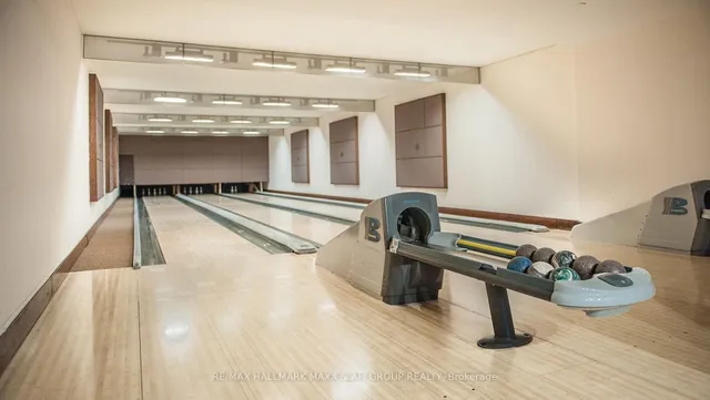 Additional image 37 of 5 NORTHTOWN Way Unit 707