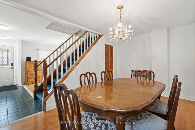 Additional image 8 of 102 Eileen Ave