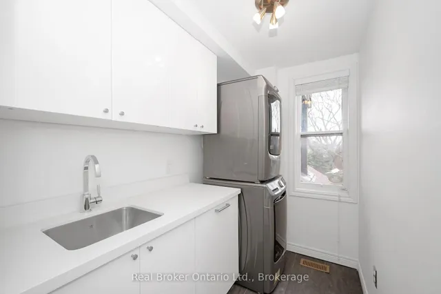 Additional image 23 of 300 Charlton Ave