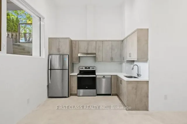 Additional image 35 of 236 Bowood Ave